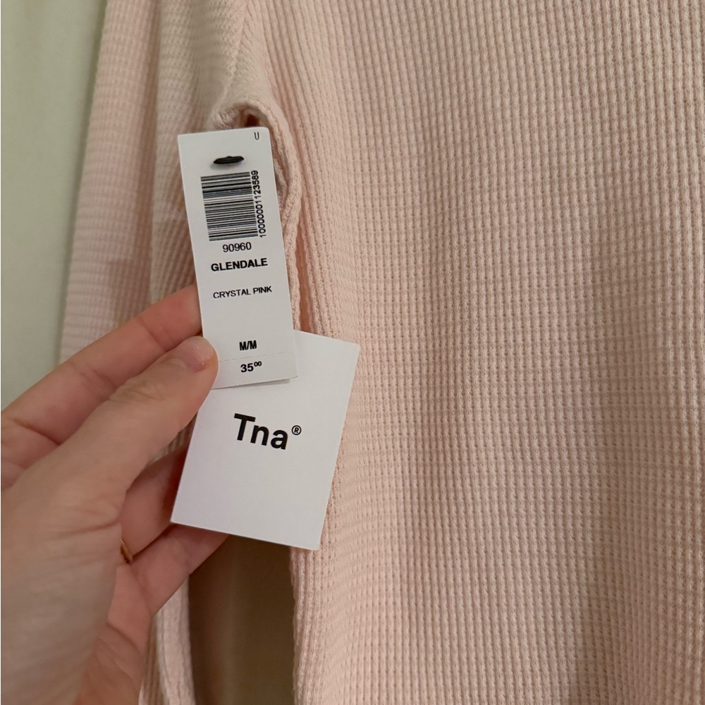 TNA Soft Pink Long Sleeve Tee - Picture 4 of 5